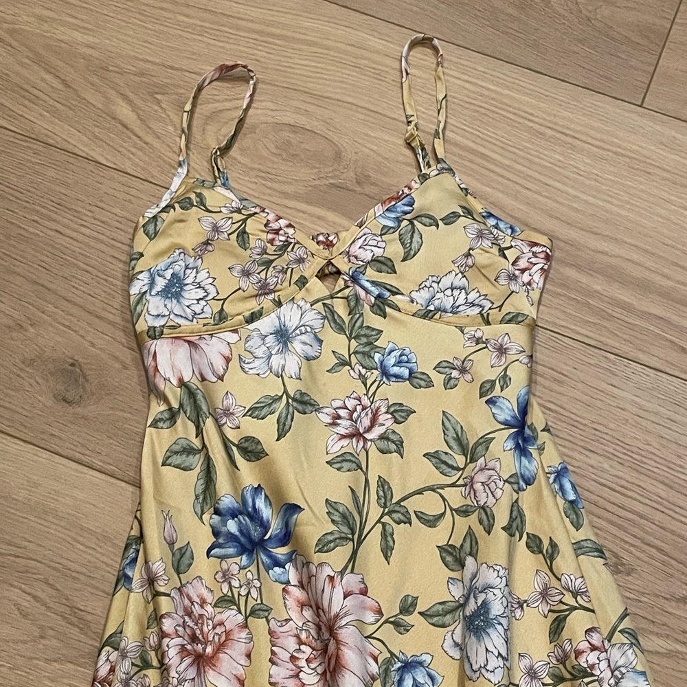 Thirty Thirty Maxi Dress - Picture 2 of 7